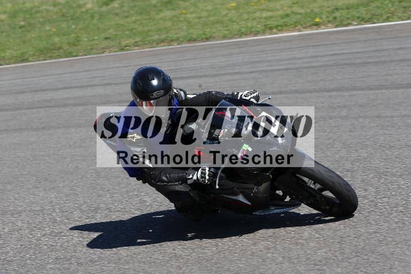 /Archiv-2022/07 16.04.2022 Speer Racing ADR/Instruktorengruppe/1